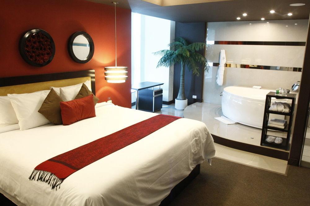 Hotel Ginebra Лима Экстерьер фото