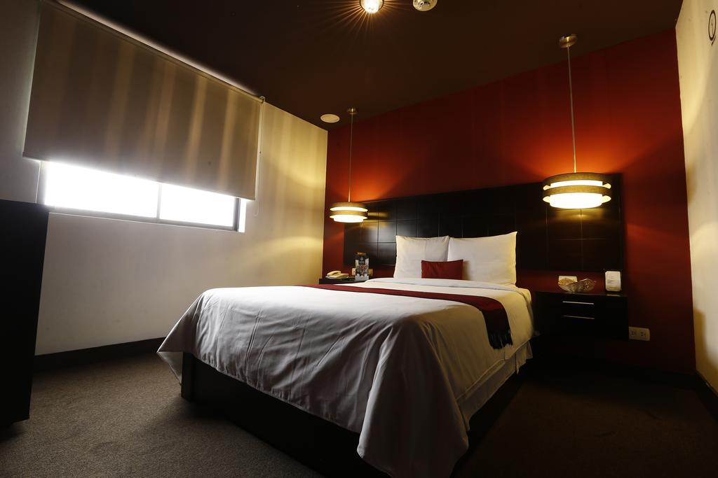 Hotel Ginebra Лима Экстерьер фото