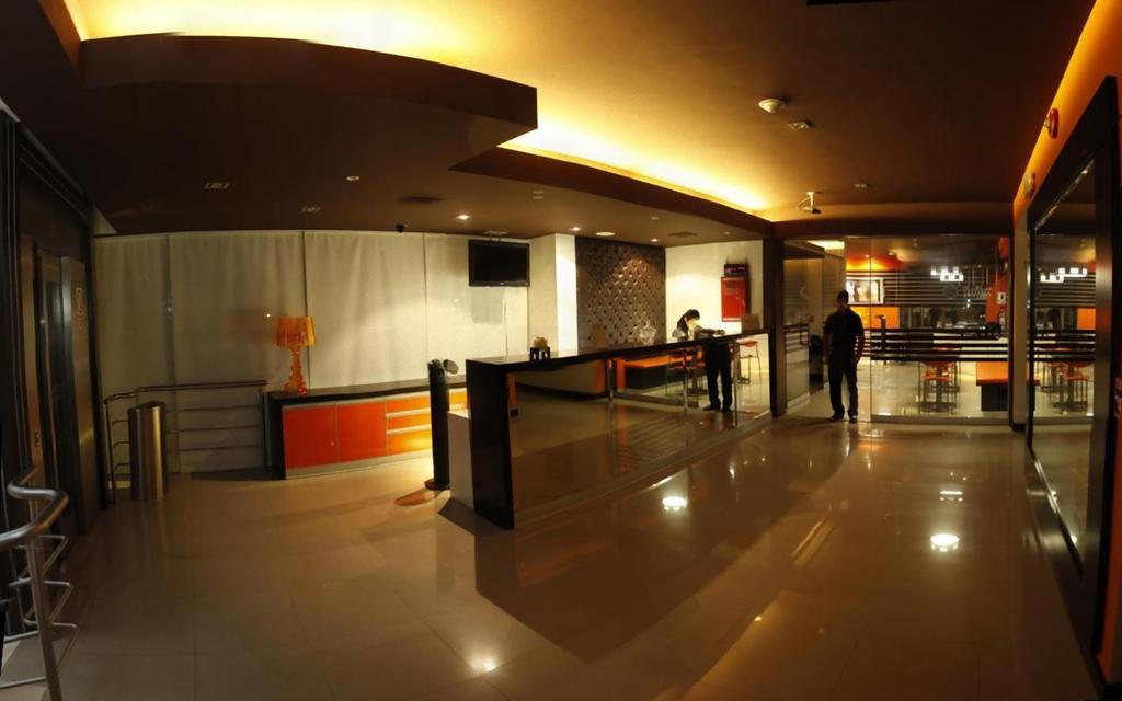 Hotel Ginebra Лима Экстерьер фото
