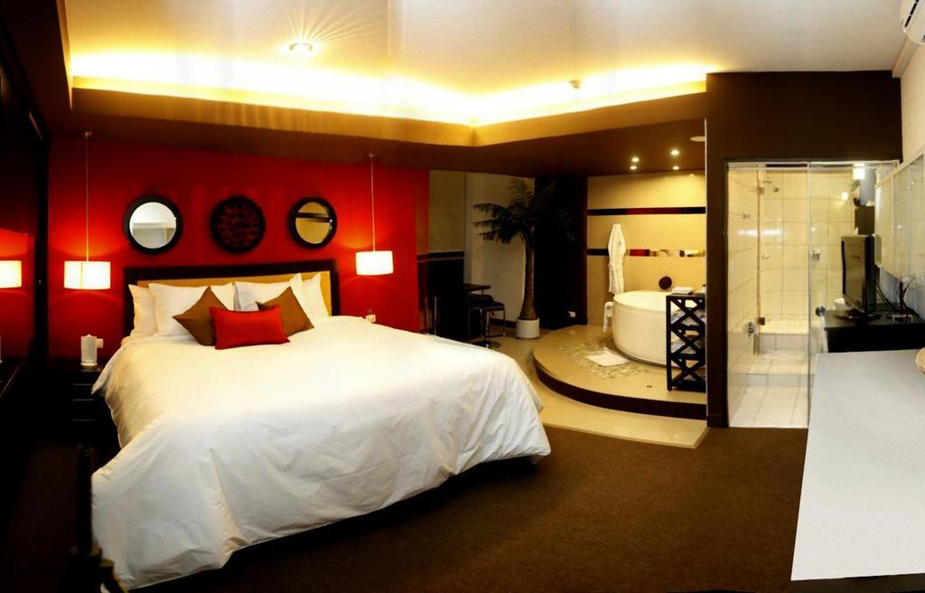 Hotel Ginebra Лима Экстерьер фото